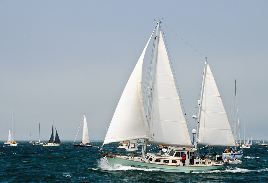 sailboat race in nantucket